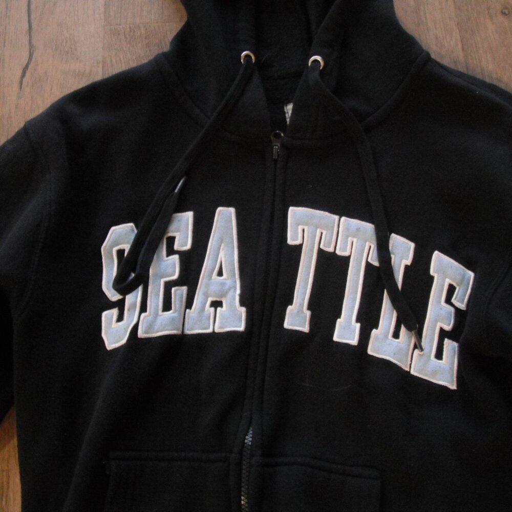 Seattle Blue Embroidered Sweatshirt Zip Up Hoodie Womens M